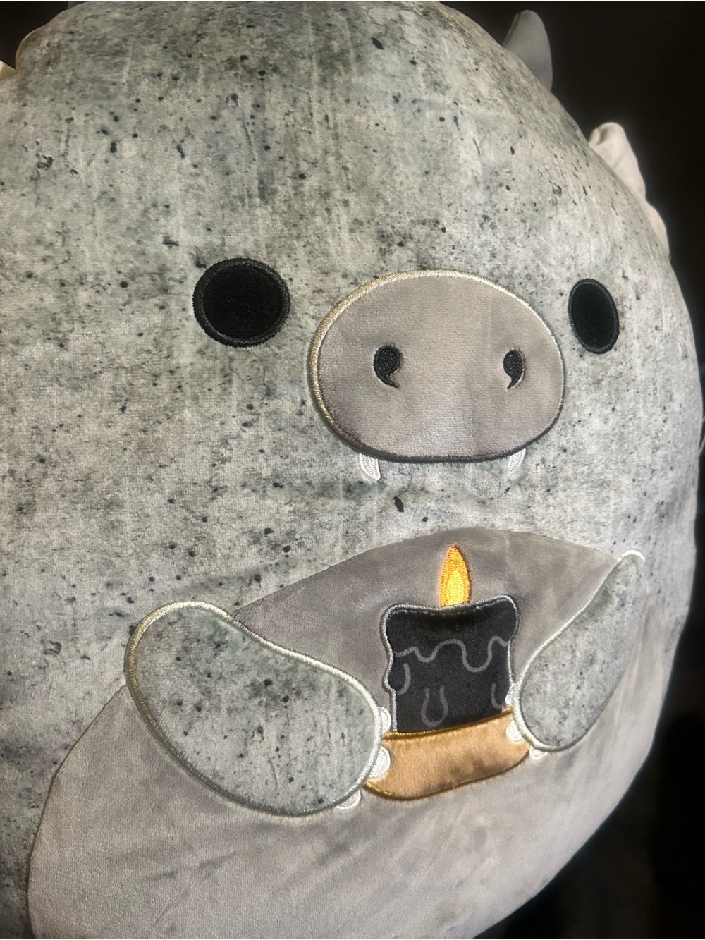 NWT 16” Gio the Gargoyle Squishmallow Holding Candle Halloween 2025